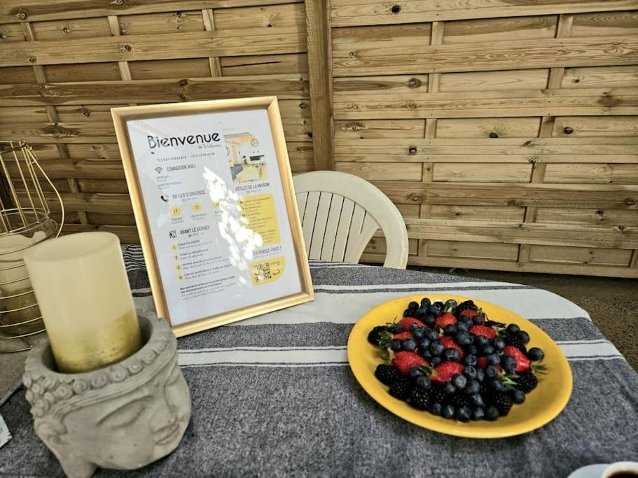 La Patio - Coeur De Ville - Clim Nîmes Eksteriør bilde