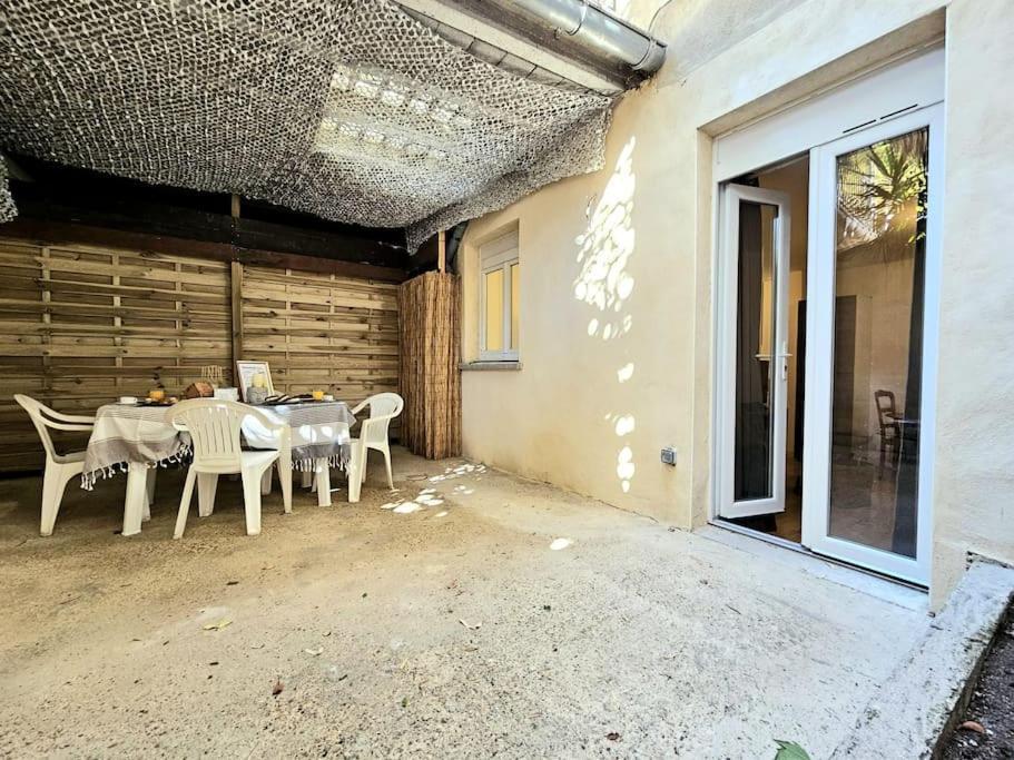 La Patio - Coeur De Ville - Clim Nîmes Eksteriør bilde